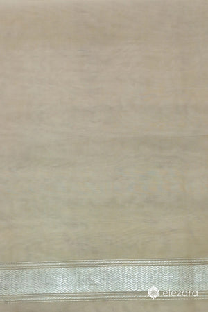 Off-white Kadhwa Flamingo Buta Pure Kora Handwoven Silk