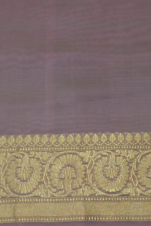 Light Green Kadhwa Buta with contrast levender border Pure Kora Handwoven Silk