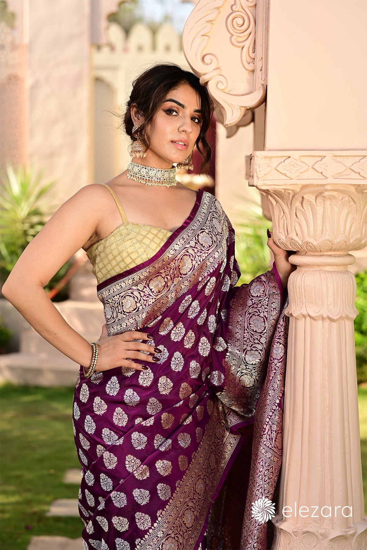 Wine Sona Rupa Buta Pure Katan Banarasi