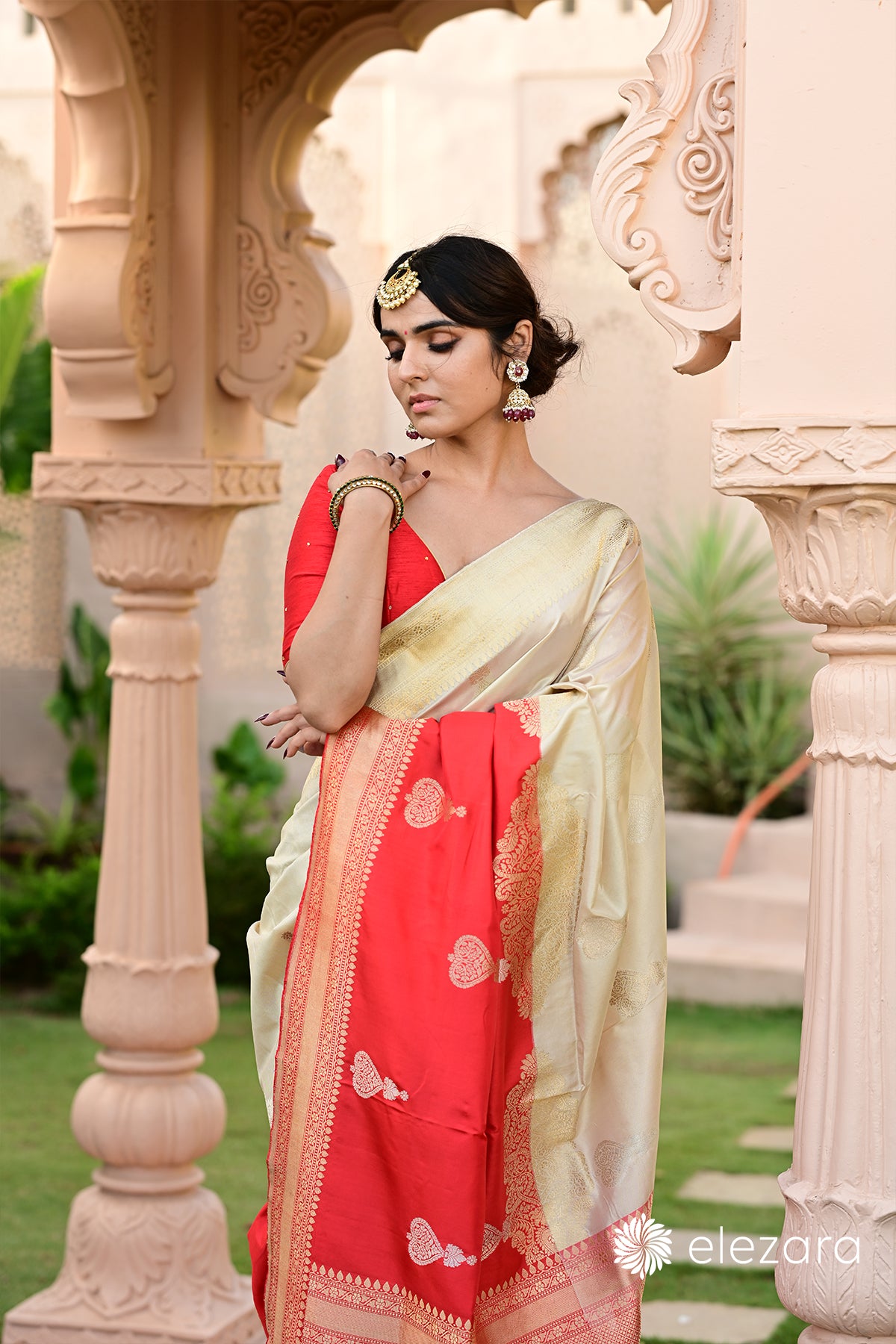 Offwhite-Red Kadhwa Sona Rupa Zari Pure Katan Banarasi (ekaya similar saree)