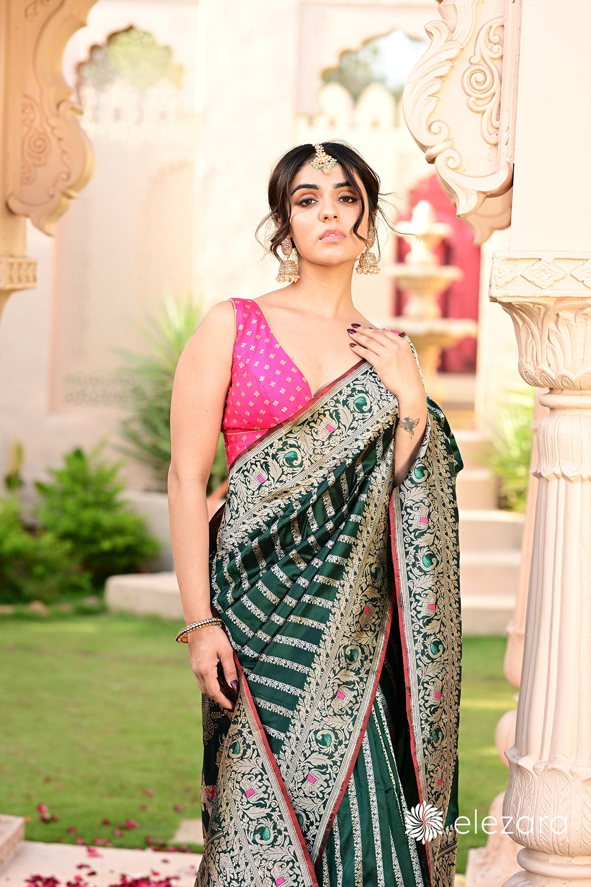 Bottle-Green Leheriya Kadhwa Shikargah Sona Rupa Meenakari Pure Katan Banarasi