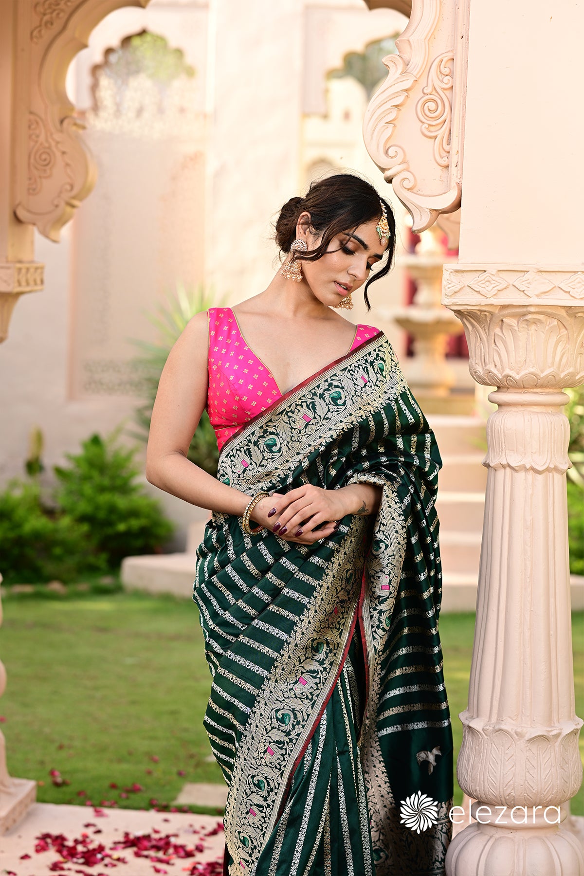 Bottle-Green Leheriya Kadhwa Shikargah Sona Rupa Meenakari Pure Katan Banarasi