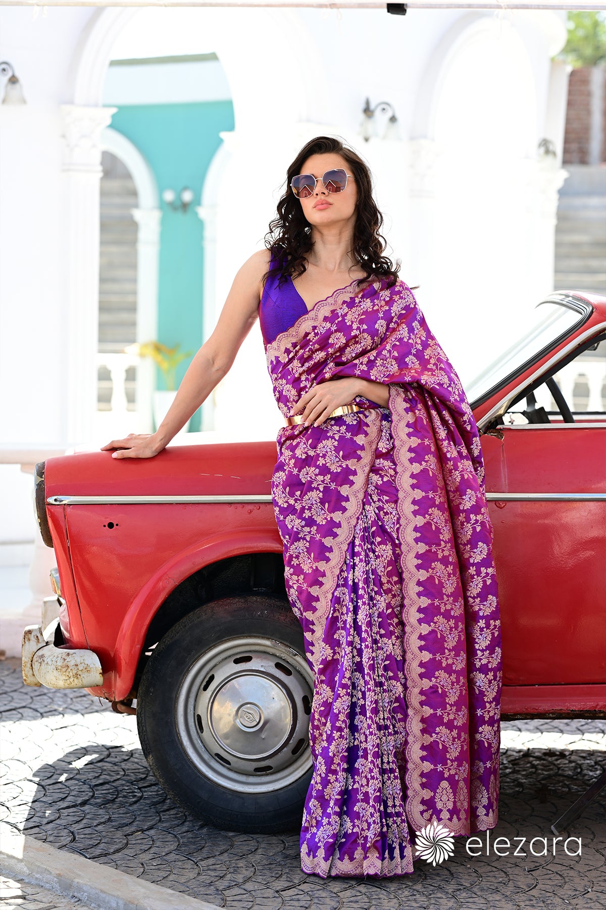 Wine Dual Tone Scallop border Sona Rupa Zari Pure Katan Banarasi