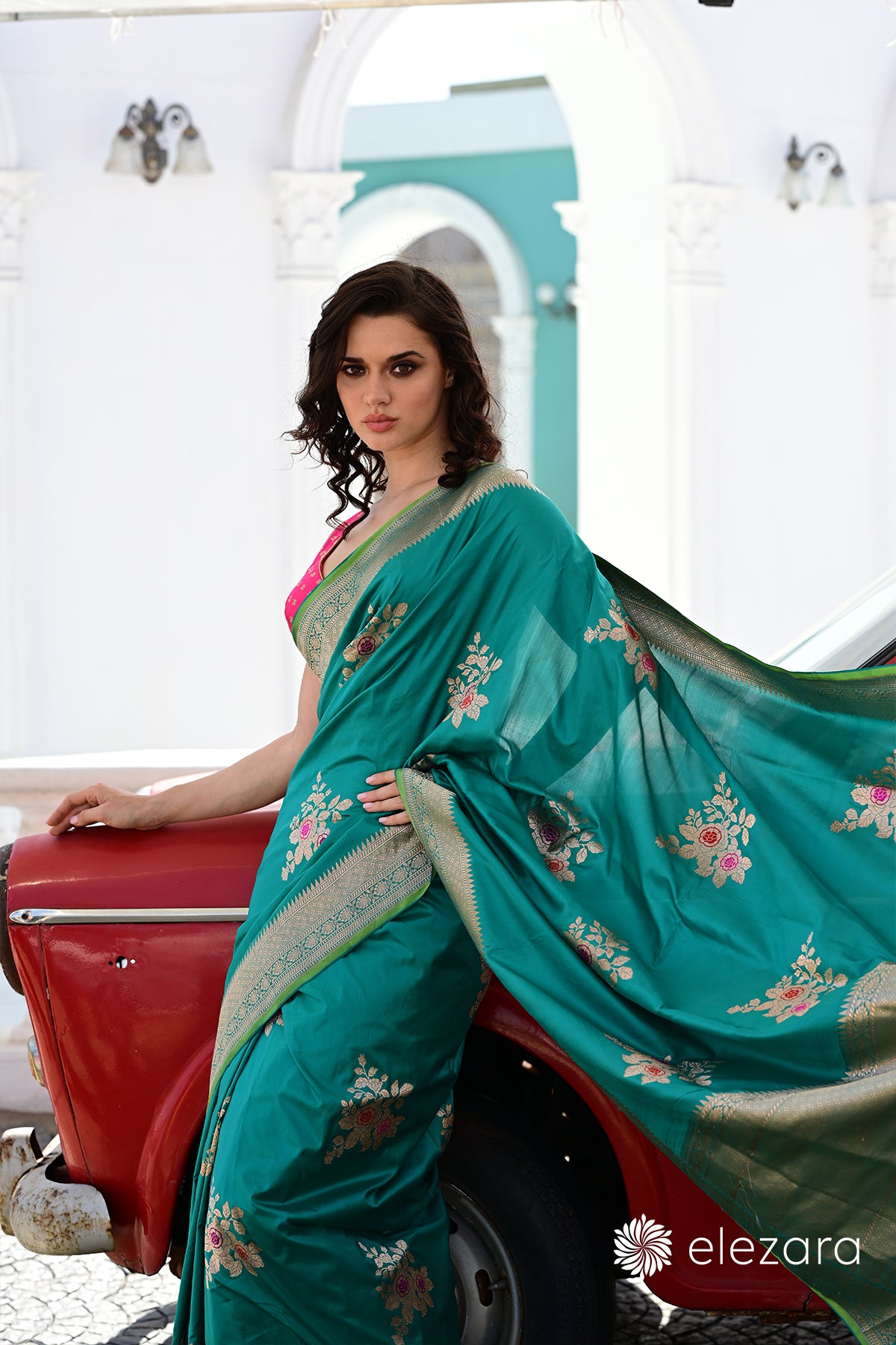 Rama Green Kadhwa Floral Buta Meenakari Pure Katan Banarasi