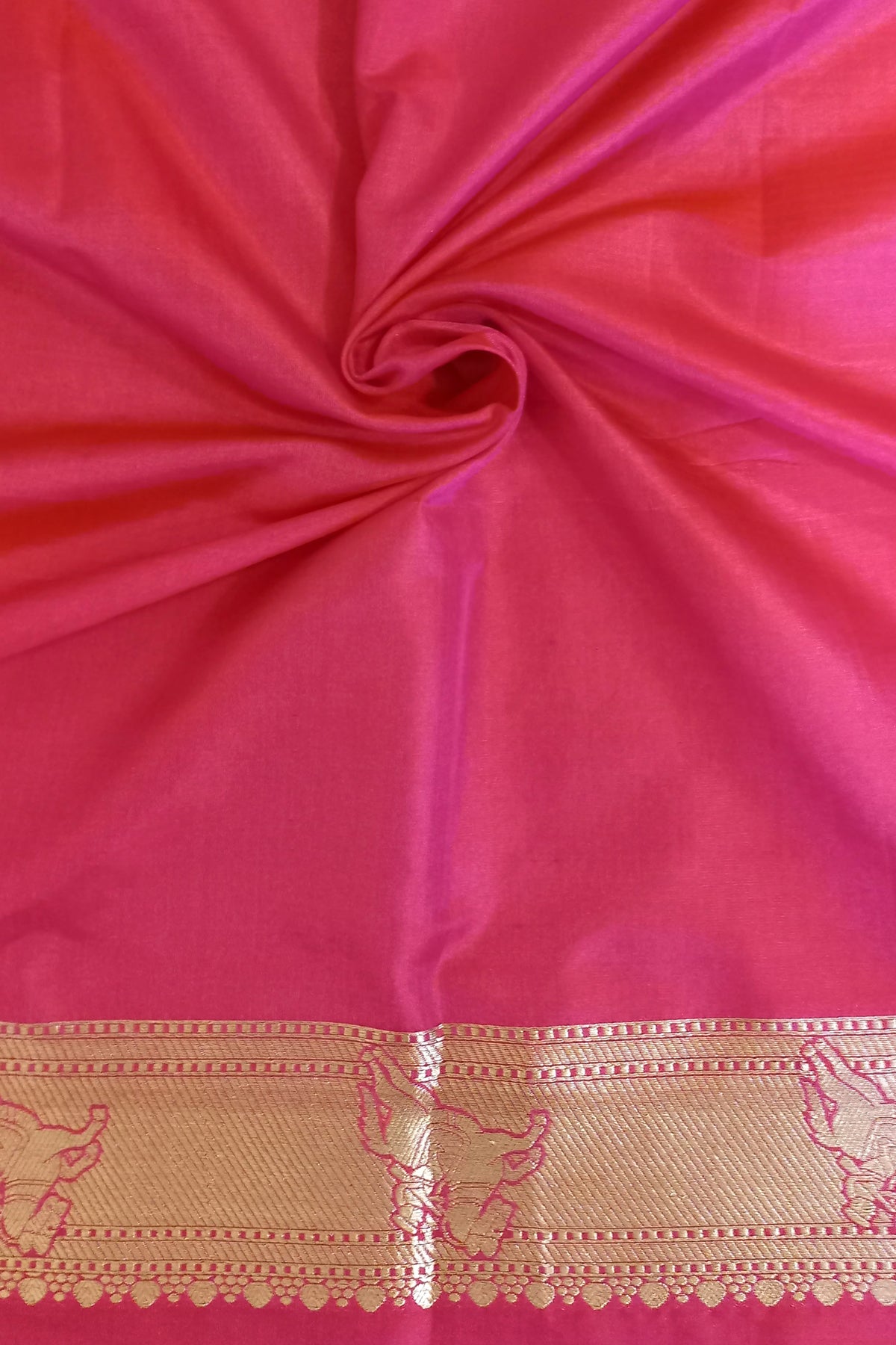 Pink Sona Rupa Zari Shikargah Pure Katan Silk Banarasi
