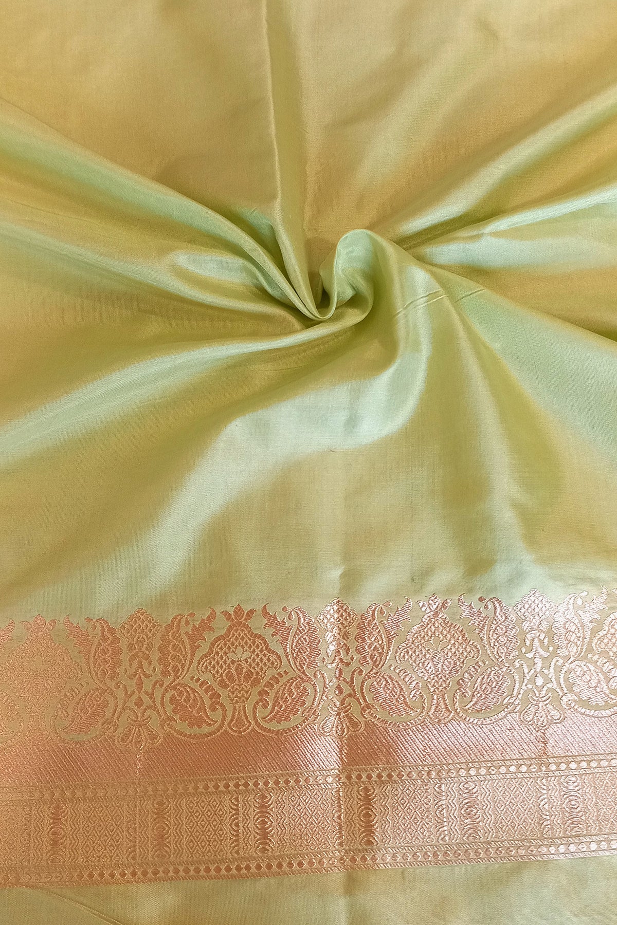 Light Green Floral Buti Meenakari Pure Katan Banarasi