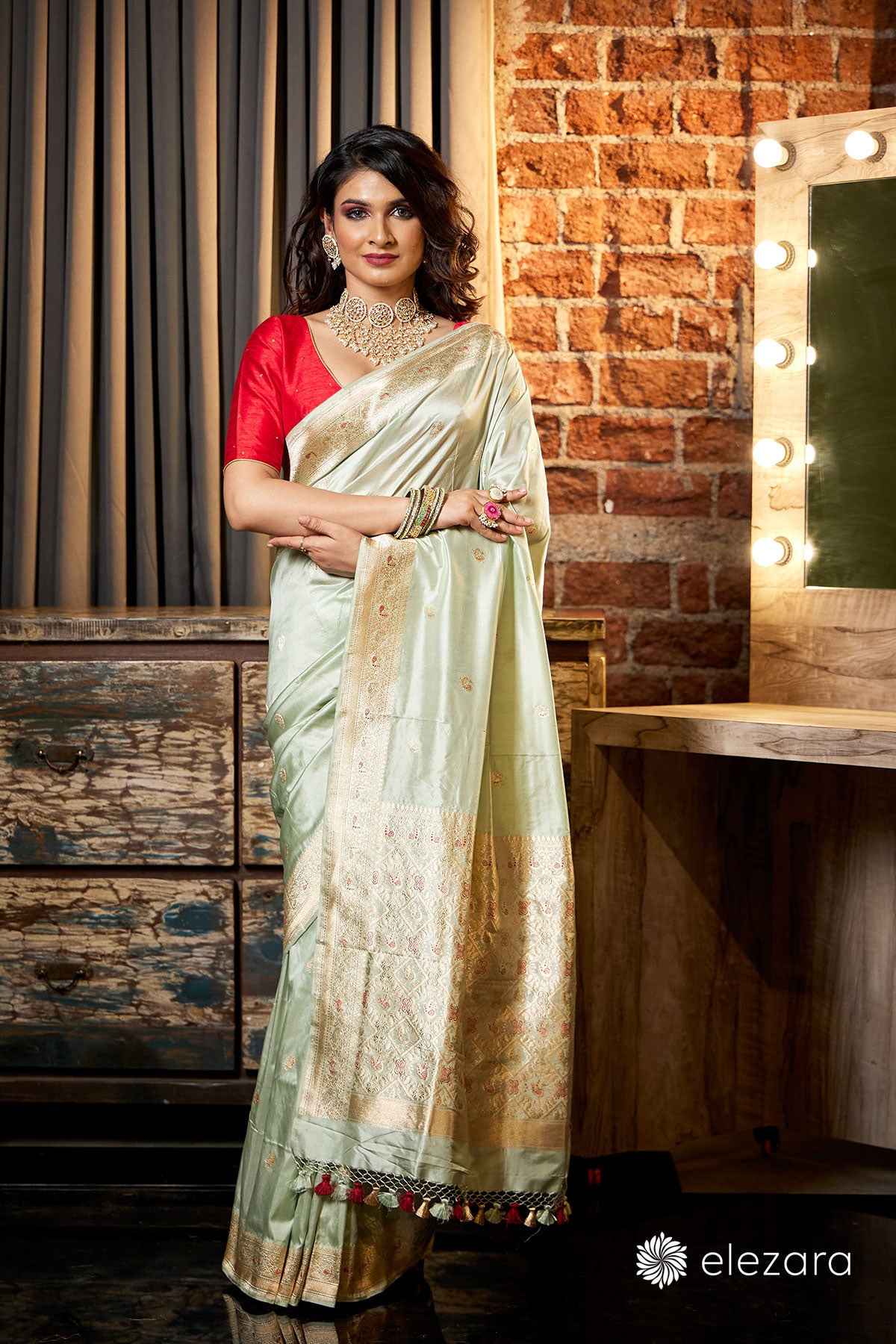 Powder Blue Kadhwa Buti Pure Katan Silk Ektara Banarasi