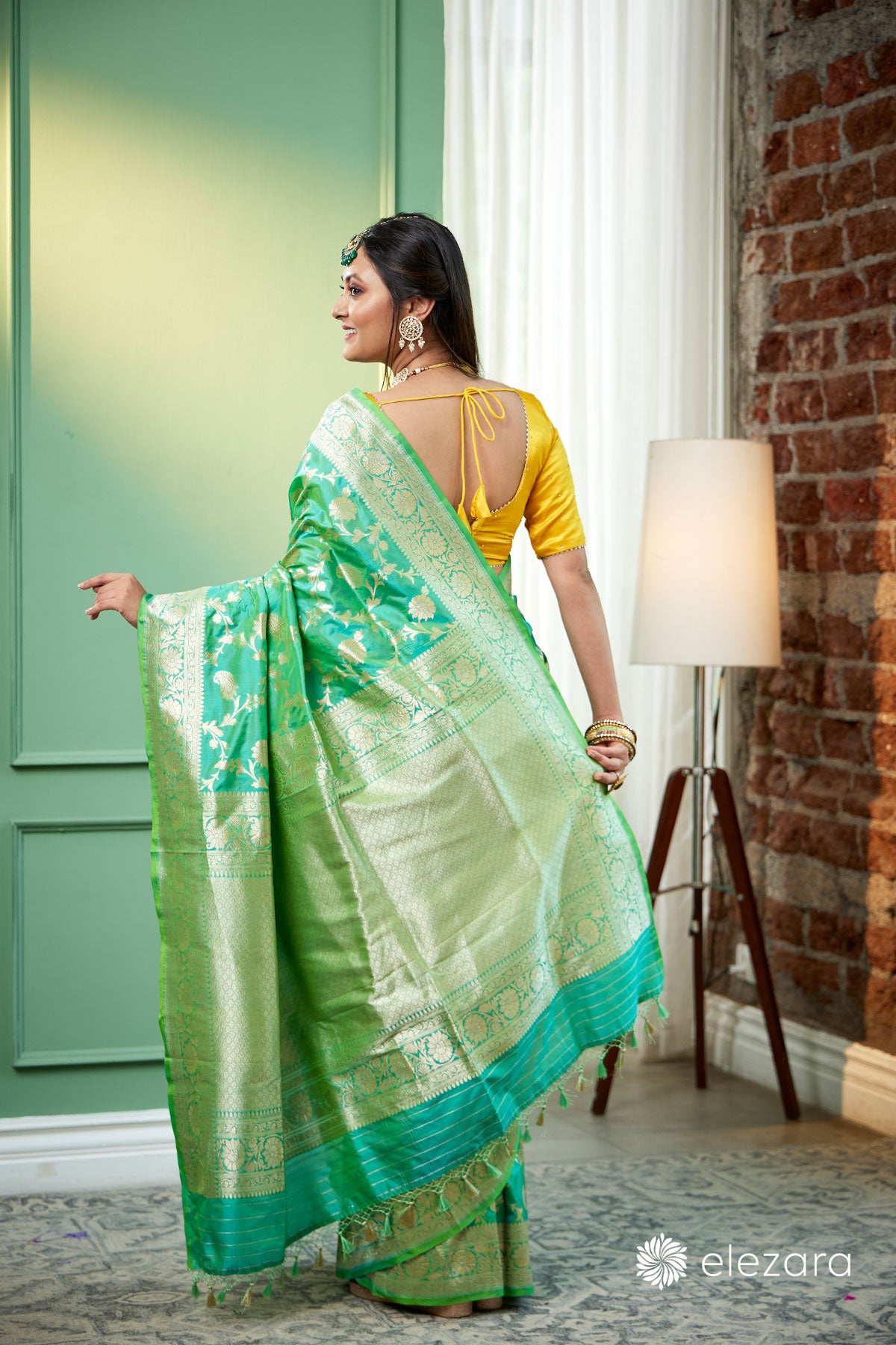 Sea Green Dual Tone Floral Jaal Pure Katan Silk Banarasi