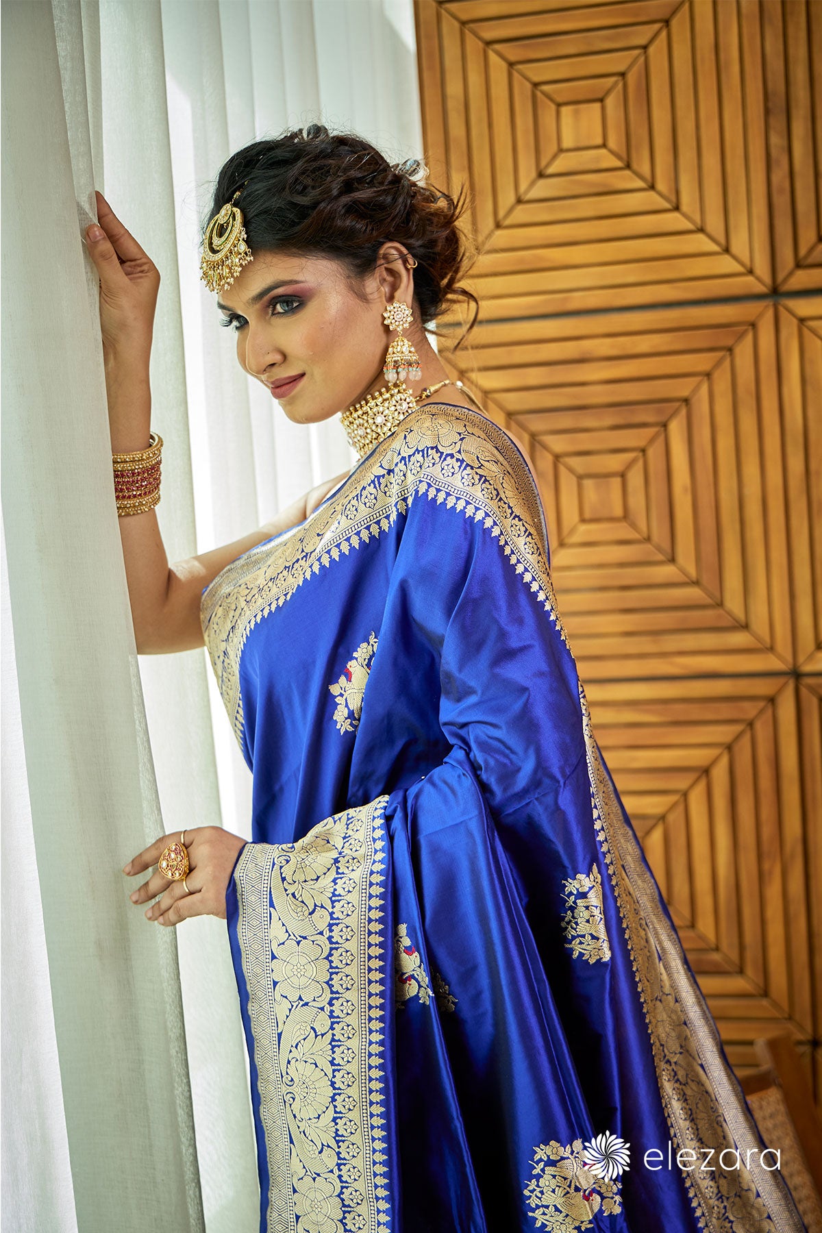 Royal Blue Kadhwa Buta Meenakari Pure Katan Silk Ektara Banarasi
