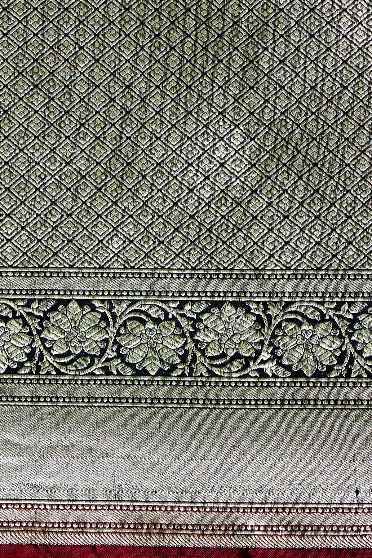 Black Floral Buta Pure Katan Silk Banarasi