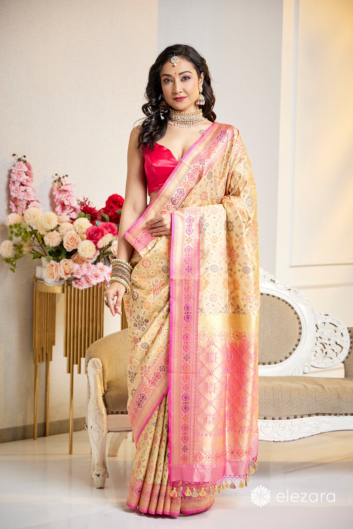 Handwoven Off white Pure Katan Patola Silk Banarasi