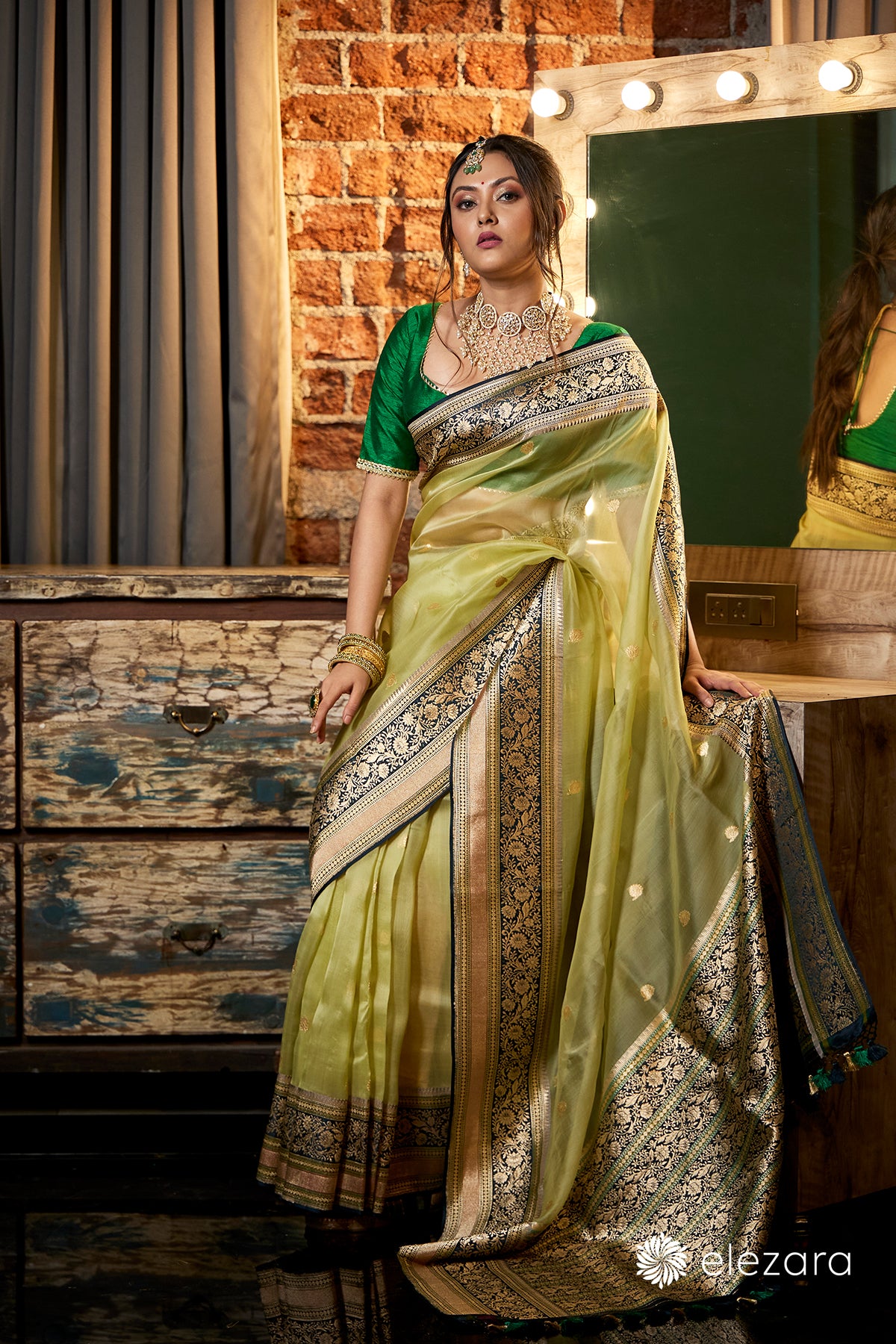 Light Green Kadhwa Buta Meenakari Pure Kora Handwoven Silk