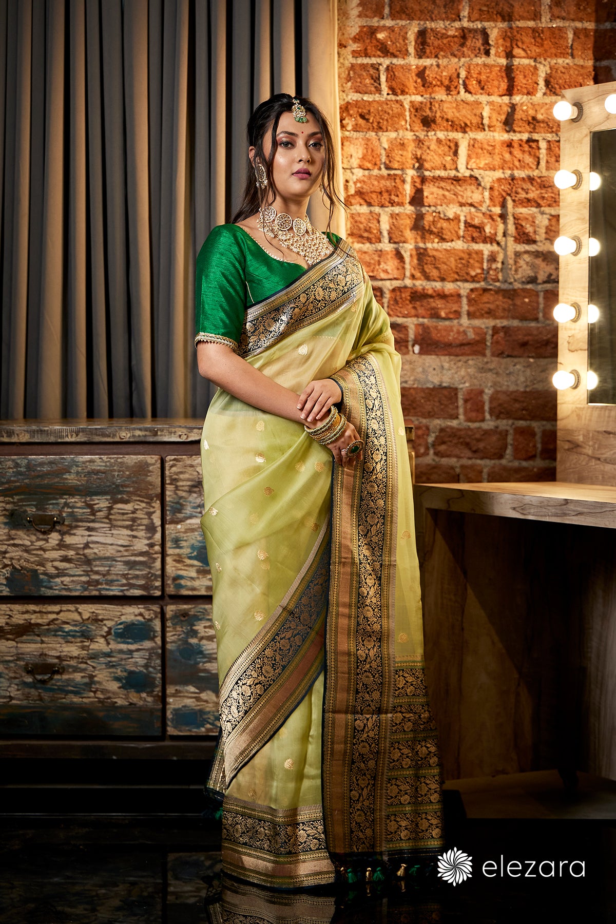 Light Green Kadhwa Buta Meenakari Pure Kora Handwoven Silk