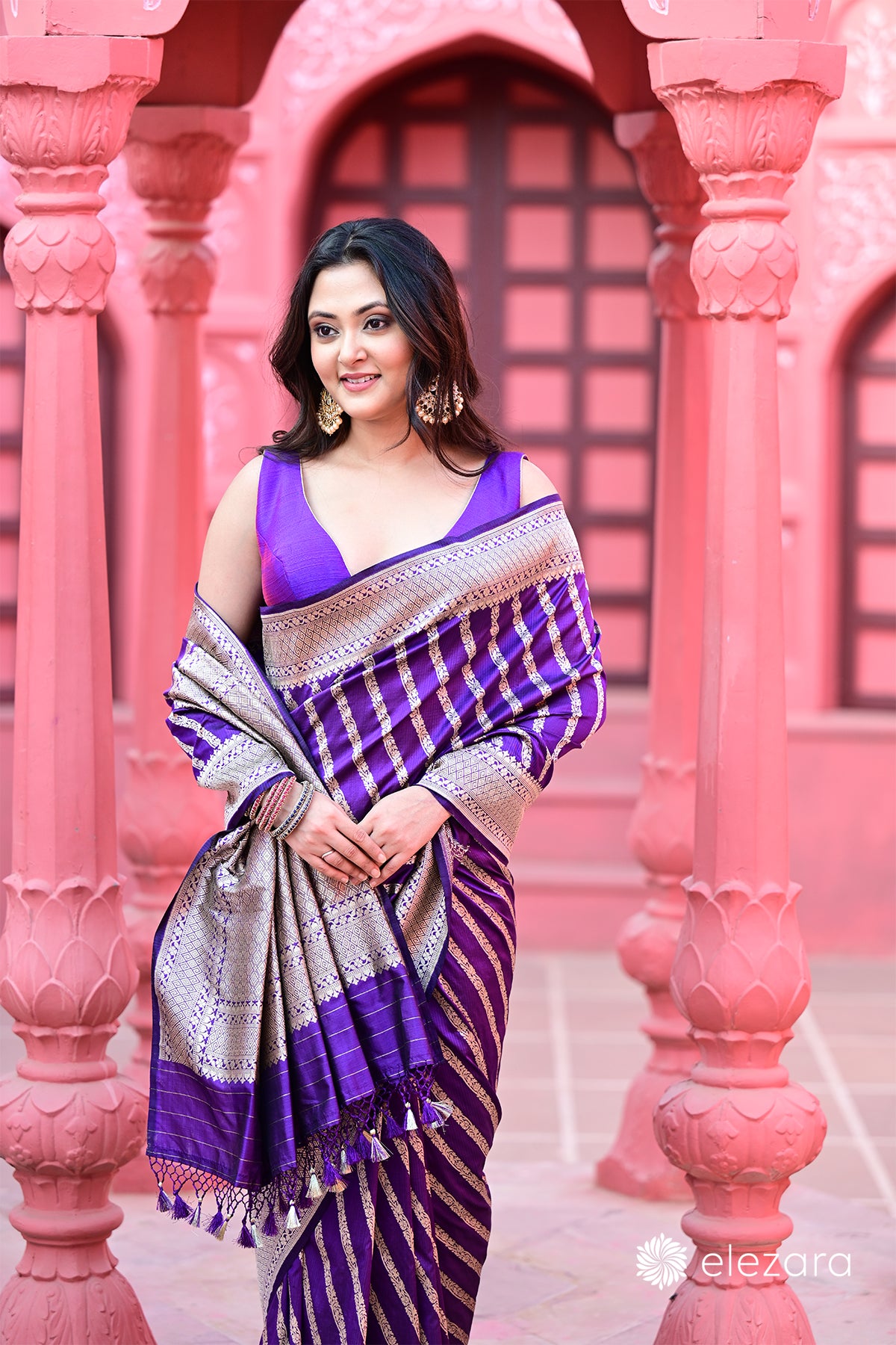 Handloom Pure banarasi katan silk saree...Dual tone color rani by red –  Alfalah Handloom