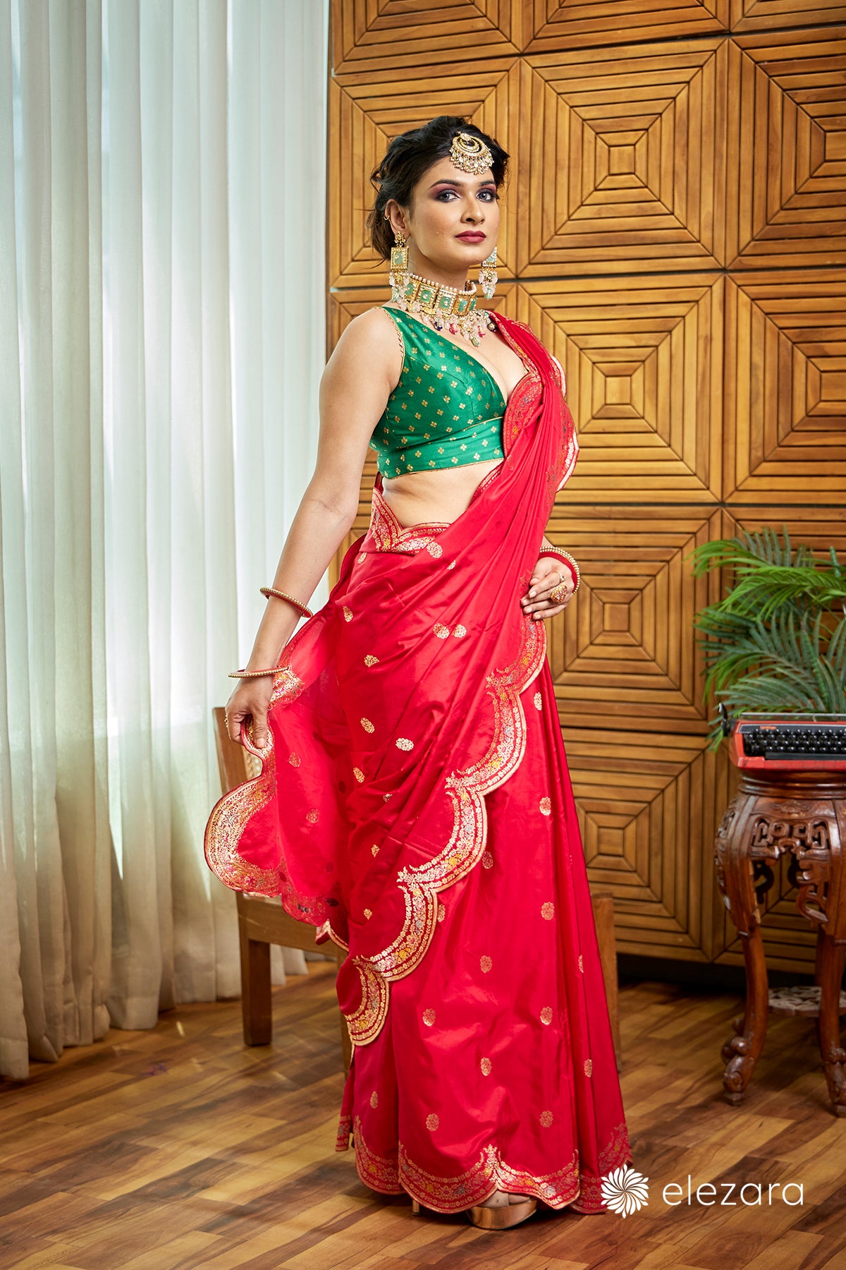 Red Scallop border with Sona zari Pure Katan Silk Banarasi