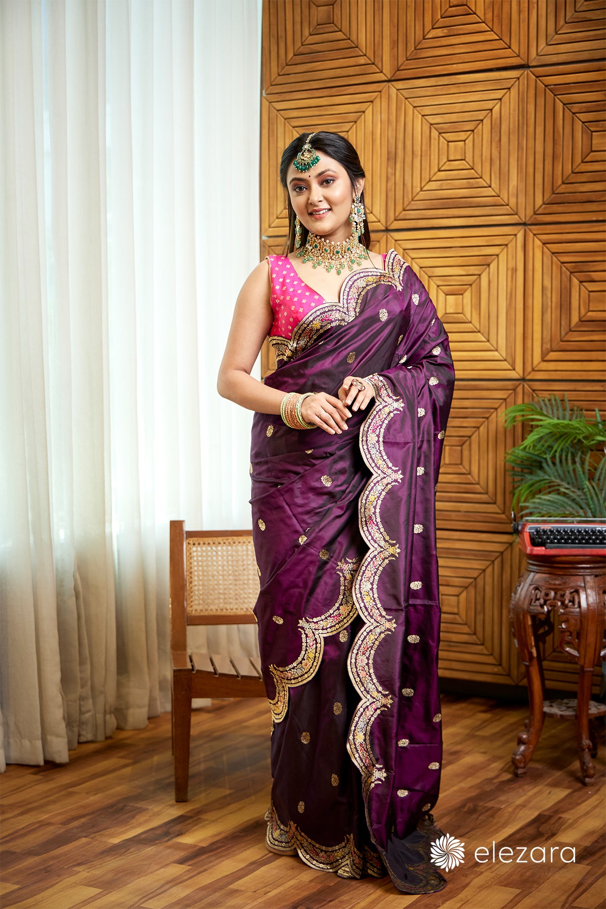 Dark Wine Scallop border with Sona zari Pure Katan Silk Banarasi